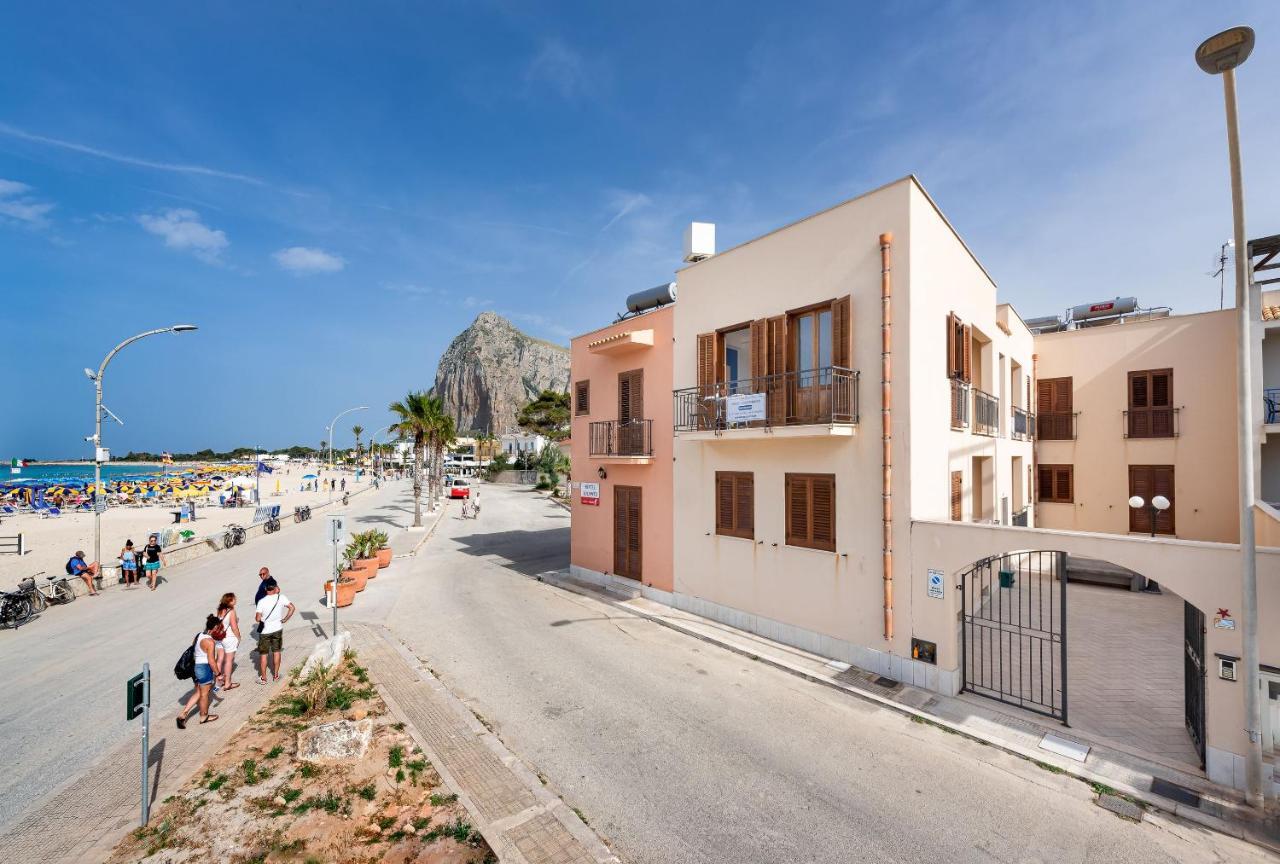 I Tre Golfi Beach Apartments San Vito Lo Capo Dış mekan fotoğraf